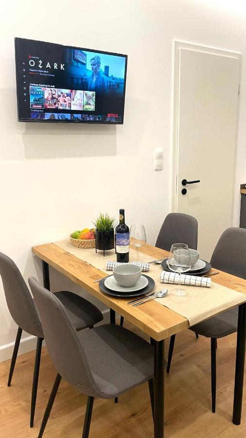 Sipsix Apartment - Modern 2 Bedroom Newly Renovated Flat With Ac In Budapest City Centre Dış mekan fotoğraf