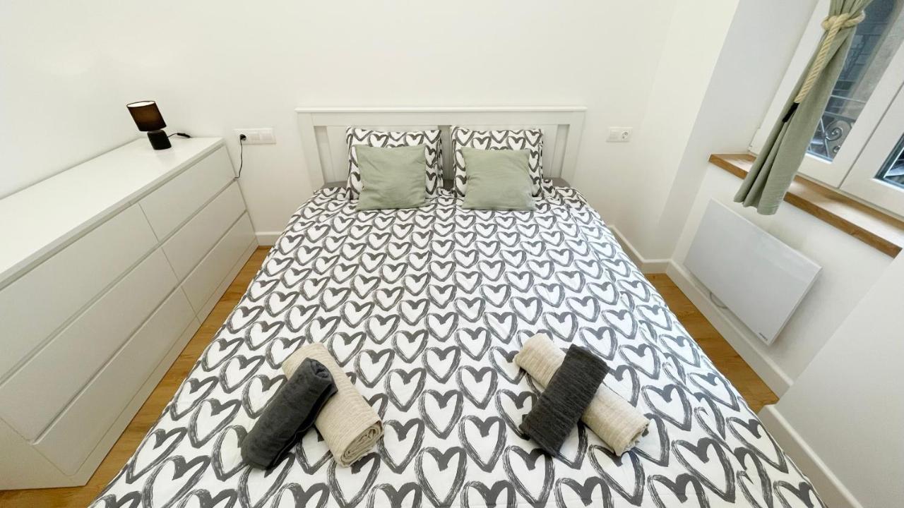 Sipsix Apartment - Modern 2 Bedroom Newly Renovated Flat With Ac In Budapest City Centre Dış mekan fotoğraf
